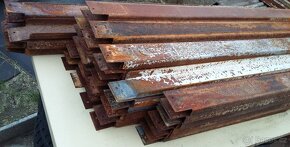 Fe profily Ø2 do U tvaru 25x65x25mm v sadách - 4
