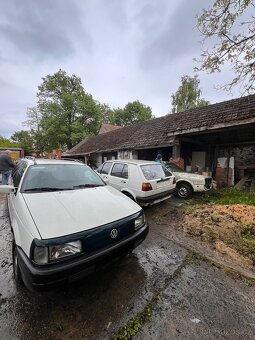 Volkswagen Passat - 4