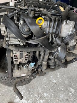 Golf 7 motor 1.6 TDi typ-CLHC a převodovka - 4
