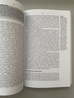 Politologie - Andrew Heywood - 4