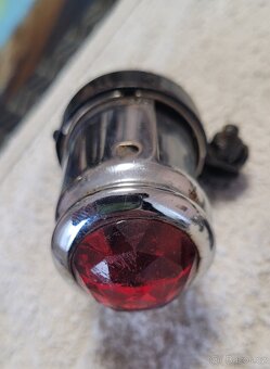 Zadní světlo na předválečný motocykl - 4