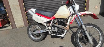 Honda XR600 R - 4