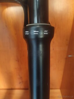 Vidlice (27,5") RS Yari RC 180 mm - 4
