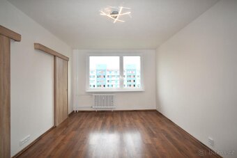 Pronájem krásného bytu 1+kk, 30m2, Praha 4 - Háje, ul. Schul - 4