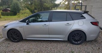 Toyota Corolla 1.8 Hybrid TS kombi 72kw - 4
