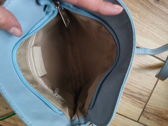 Nova modrá kožená crossbody kabelka - 4