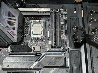 Extreme PC Build – i9-14900KS / RTX 4070 Ti - 4