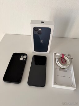 Apple iPhone 13 mini 128GB černý / Midnight - 4