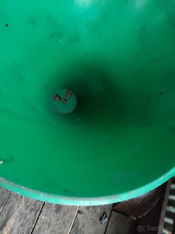 Násypka rozmetadla - 4