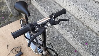 Dětská elektrokoloběžka Takira - 4