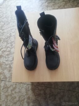 Boty - 4