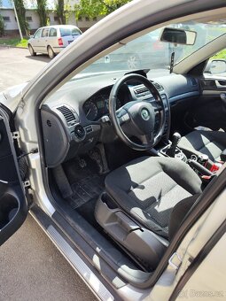 Škoda Octavia II - 4