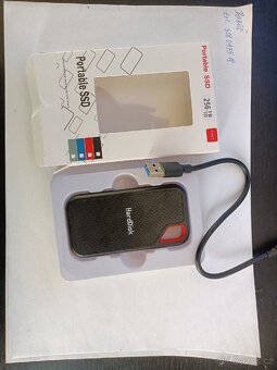 SSD disk o kapacitě 256 TB (2x128) nový. - 4
