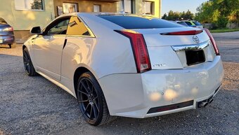 Cadillac cts coupe - 4