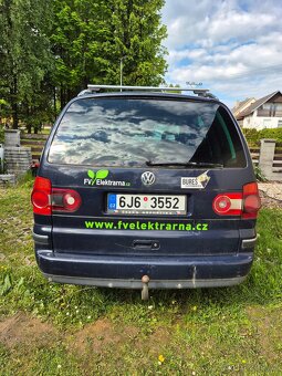 WV Sharan 1.9 TDI 4X4 bufik 7 sedaček - 4
