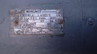 elektromotor 3f MEZ Mohelnice 220/380V/0,75kW/910ot./min - 4