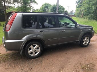 Nissan X-TRAIL 2.2 TDI - 4