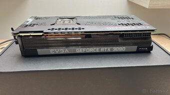 EVGA RTX 3090 FTW3 ULTRA - 4
