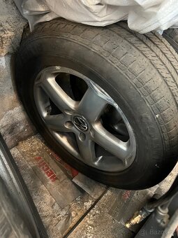 Sada ALU kol VW Touareg R18 - 4