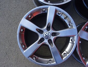 Alu disky Aluett na Škoda, VW, 17", 5x112, ET 35, šíře 7,5J - 4