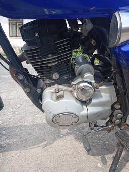 Yuki 125 8kw rok 2005 - 4