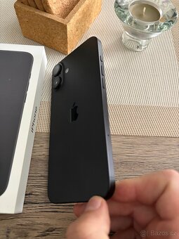 iPhone 16 Plus 128 GB zánovní v záruce - 4