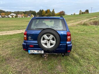 Toyota RAV 4 - 4