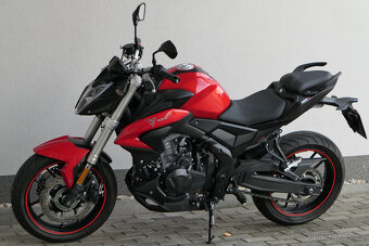 VOGE 500 R - 4