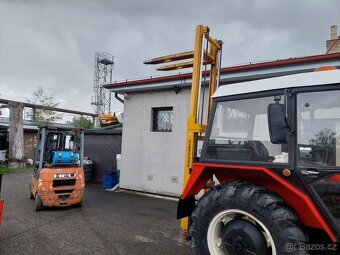 Vysokozdvižné zařízení na traktor Jungheinrich - 4
