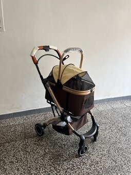 Nový kočárek pro menšího pejska - 4