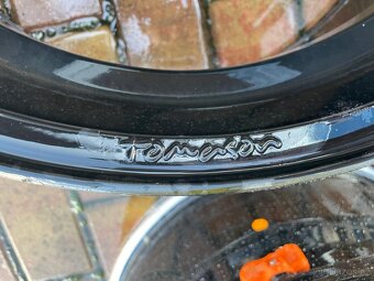 německá alu TOMASON 8x18" 5x112 - 4