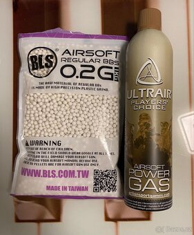 Plynová airsoftová zbraň - 4