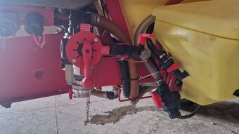 Kverneland Ikarus S38 - 4