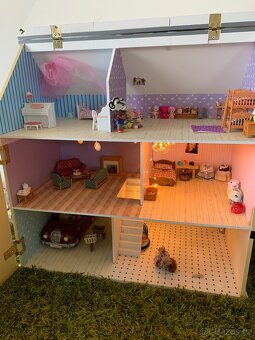 Le Toy Van Domeček pro panenky - 4