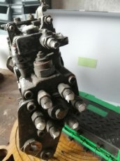 VW LT 2.5 D 6 válec cerpadlo - 4