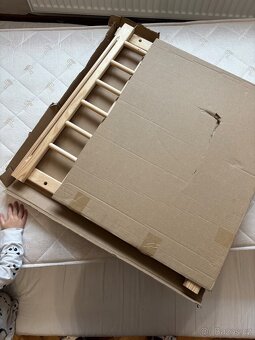 Dětská zabraná na schody - 4