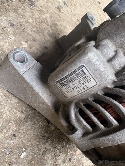 Alternátor Mazda 3 5 90A A3TG4791 - 4