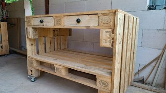 Stůl z palet - 4