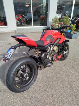 Ducati Streetfighter V4 S, TOP VÝBAVA, CENA, ČR - 4