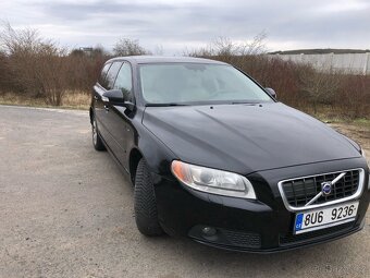 Volvo v70 - 4