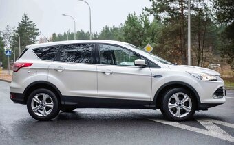 Ford KUGA 1.5 EcoBoost AWD SE - 4