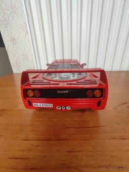 Bburago 1/18 - 4