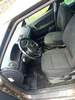 Prodám škoda Roomster 1.2tsi - 4