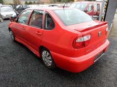 Seat Cordoba 1.4 44kw - AUD - náhradní díly - 4