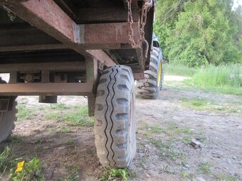 Vozík za malotraktor - třístranný sklápěč - 4