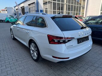 Škoda Superb 3 iV 1.4 eTSI 150kW DSG Tažné Webasto Navigace - 4