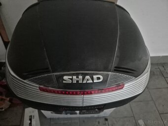 Vrchní kufr na motorku SHAD SH37 D0B37100 černá - 4