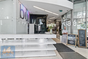 Tančící dům - pronájem kancelářských prostor (35 m2), Praha - 4