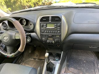 Toyota Rav4 - 4