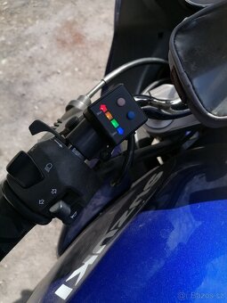 SUZUKI GSF 600S - 4
